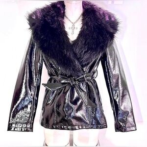 TOPSHOP• JACKETS• WOMEN• SIZE 4 •LIKE NEW